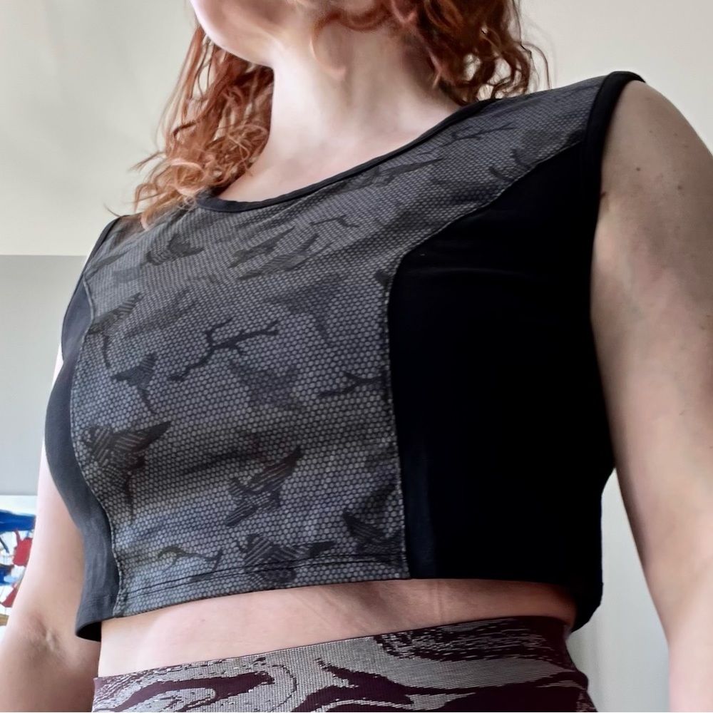 Cropped tank - Picture 2 of 6